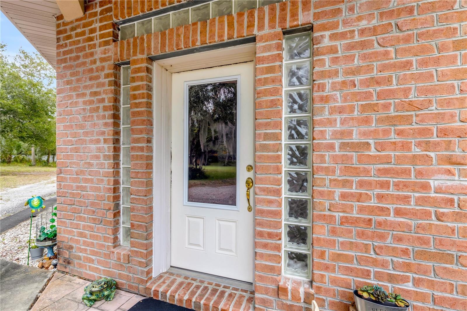 Image 73 of 88 For 12 Pearl Drive