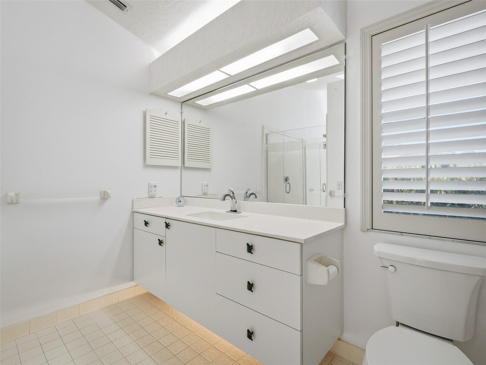 Image 21 of 38 For 935 Crooked Wood Court