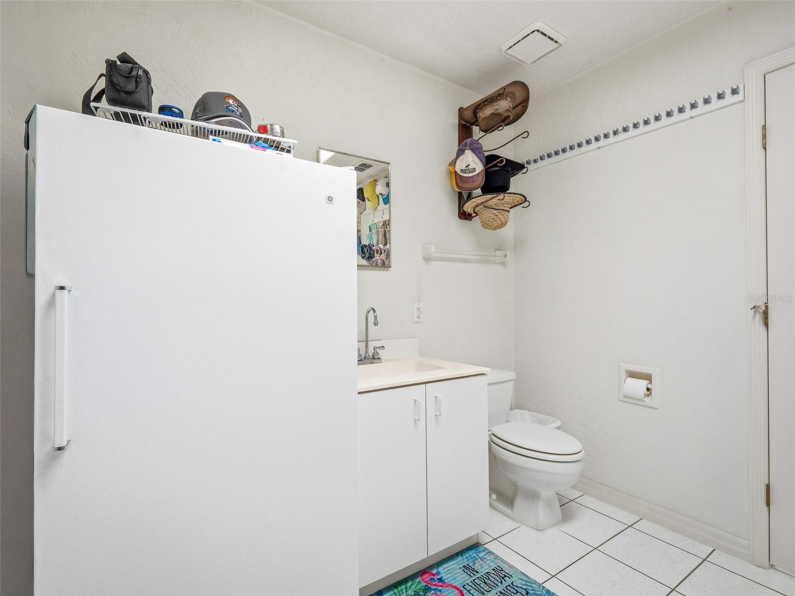 Image 34 of 38 For 935 Crooked Wood Court