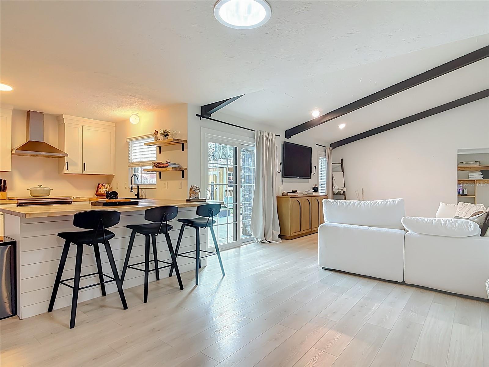 Image 5 of 26 For 470 Merrimac Drive