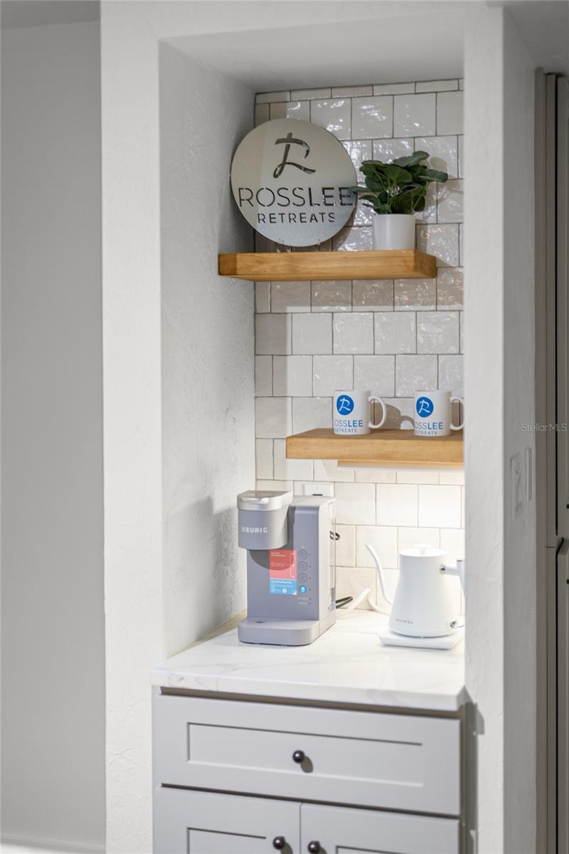 Image 10 of 38 For 4201 Atlantic Avenue 110