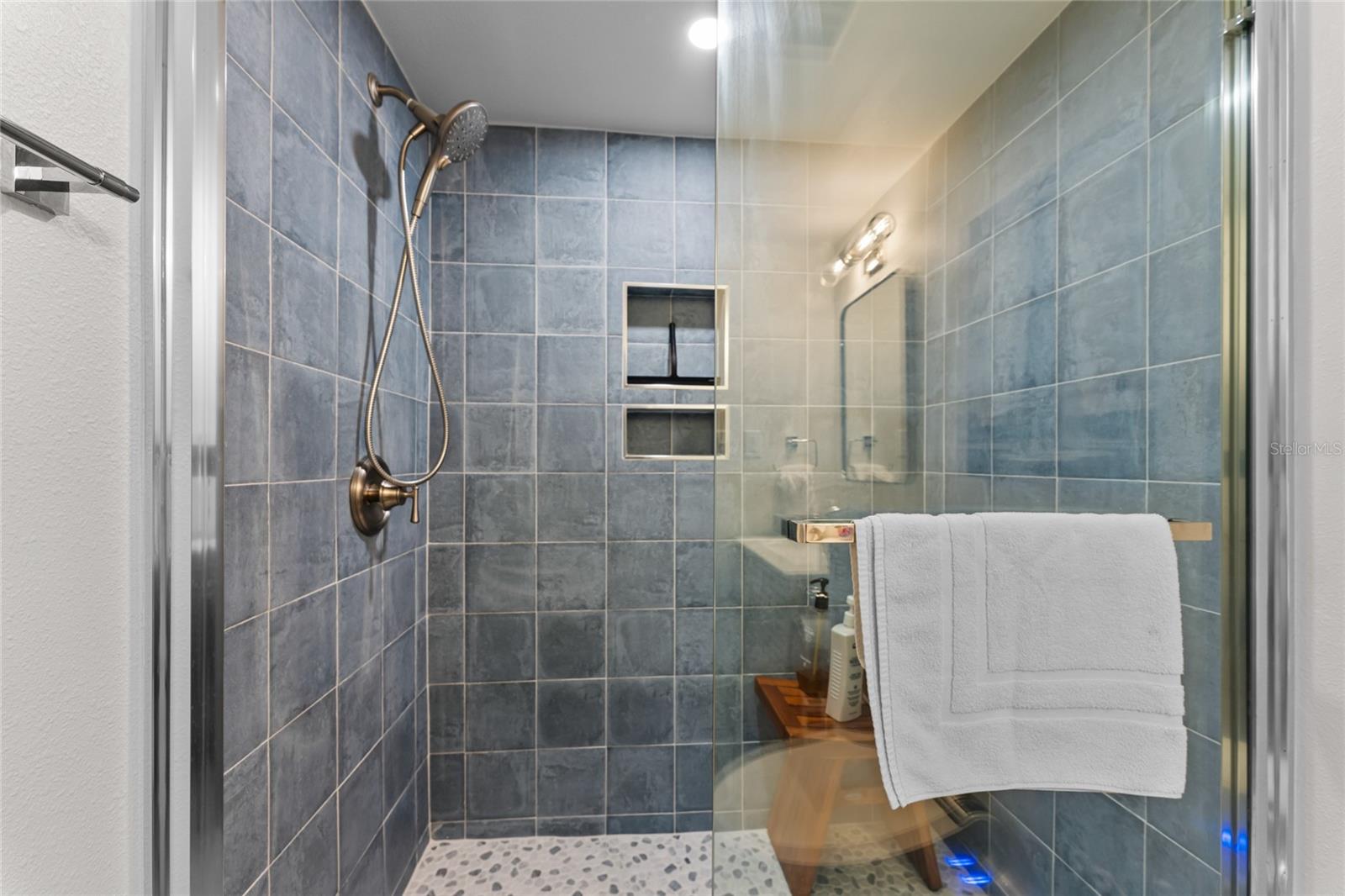 Image 28 of 38 For 4201 Atlantic Avenue 110