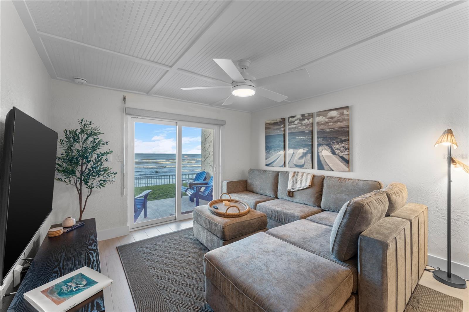 Image 4 of 38 For 4201 Atlantic Avenue 110