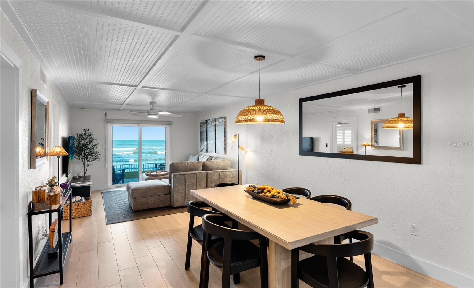 Image 7 of 38 For 4201 Atlantic Avenue 110