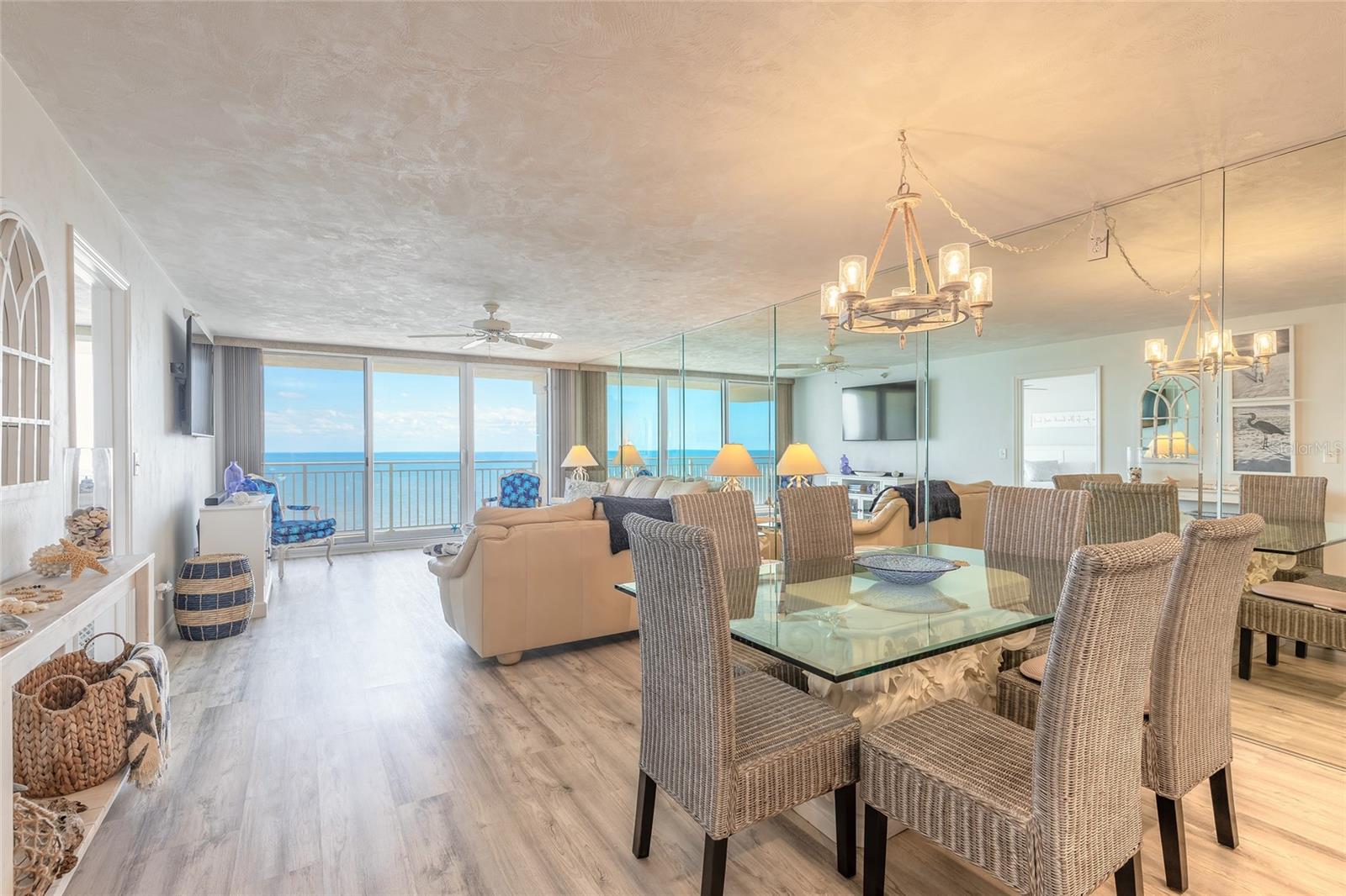 Image 10 of 50 For 2545 Atlantic Avenue Ph4