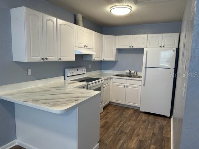 Image 12 of 17 For 424 Daytona Street