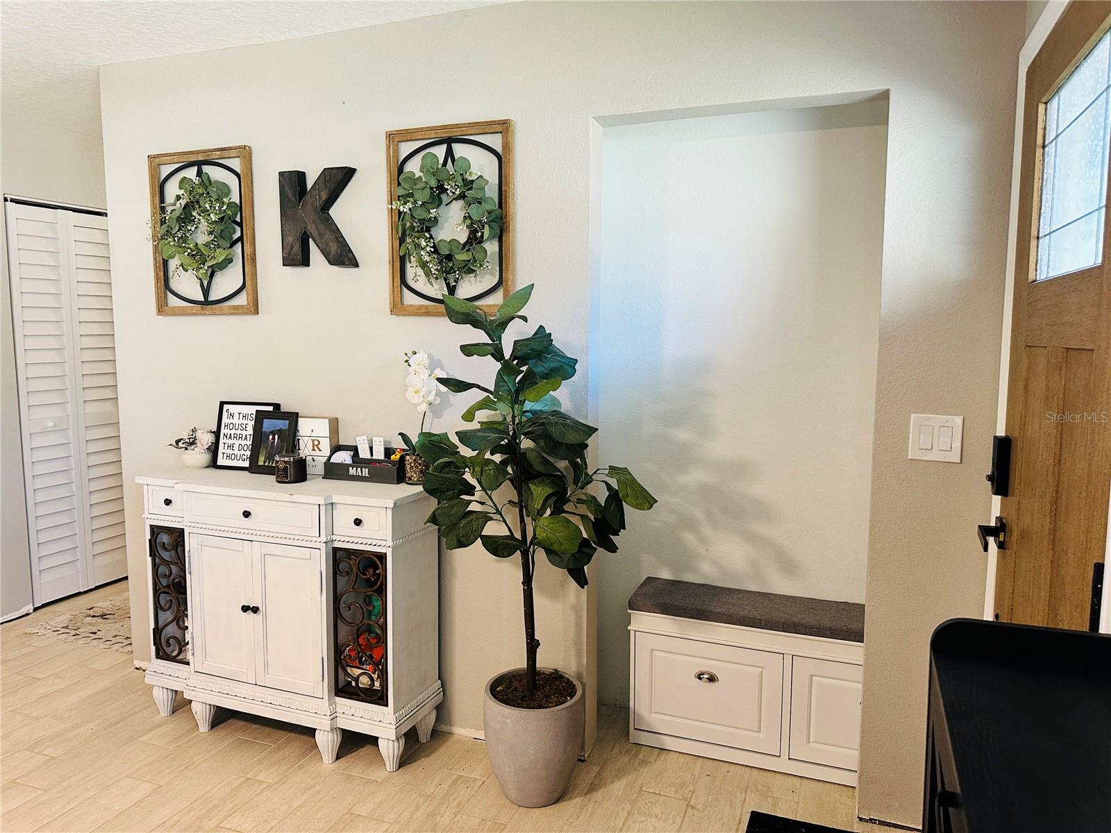 Image 5 of 27 For 1399 James Street