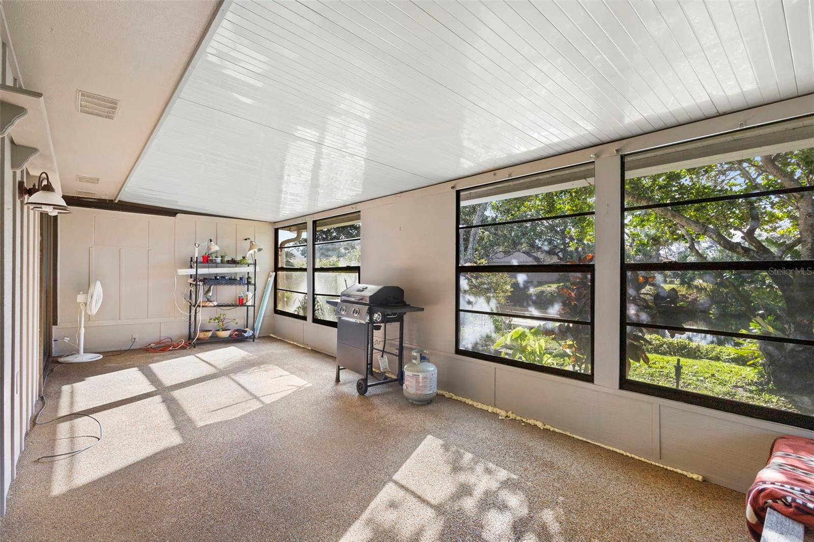 Image 33 of 39 For 44 Fore Drive