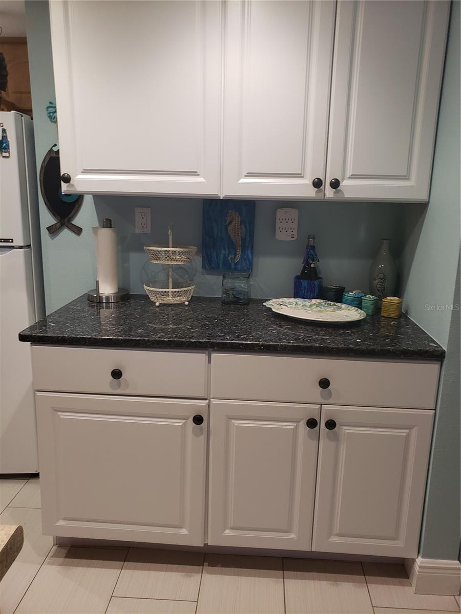 Image 5 of 32 For 4501 Atlantic Avenue 205