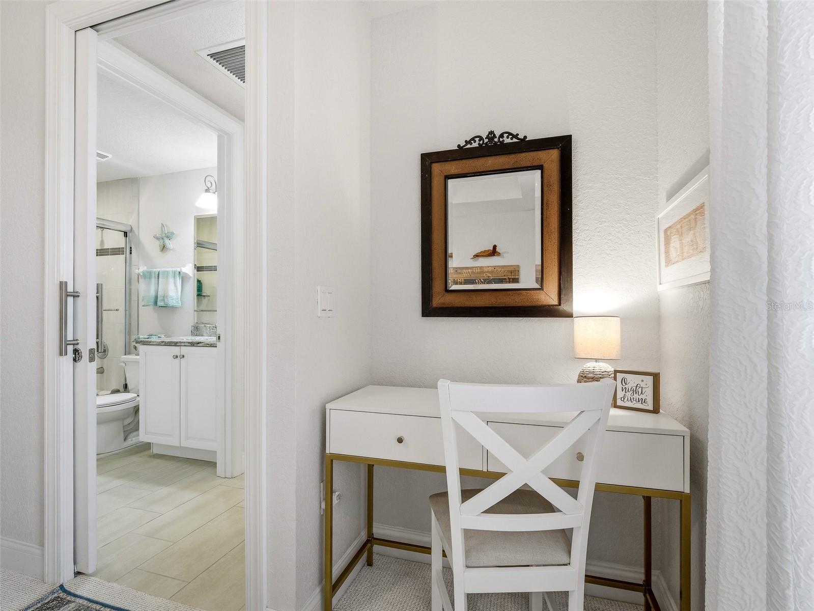 Image 13 of 72 For 4 Riverwalk Drive 402