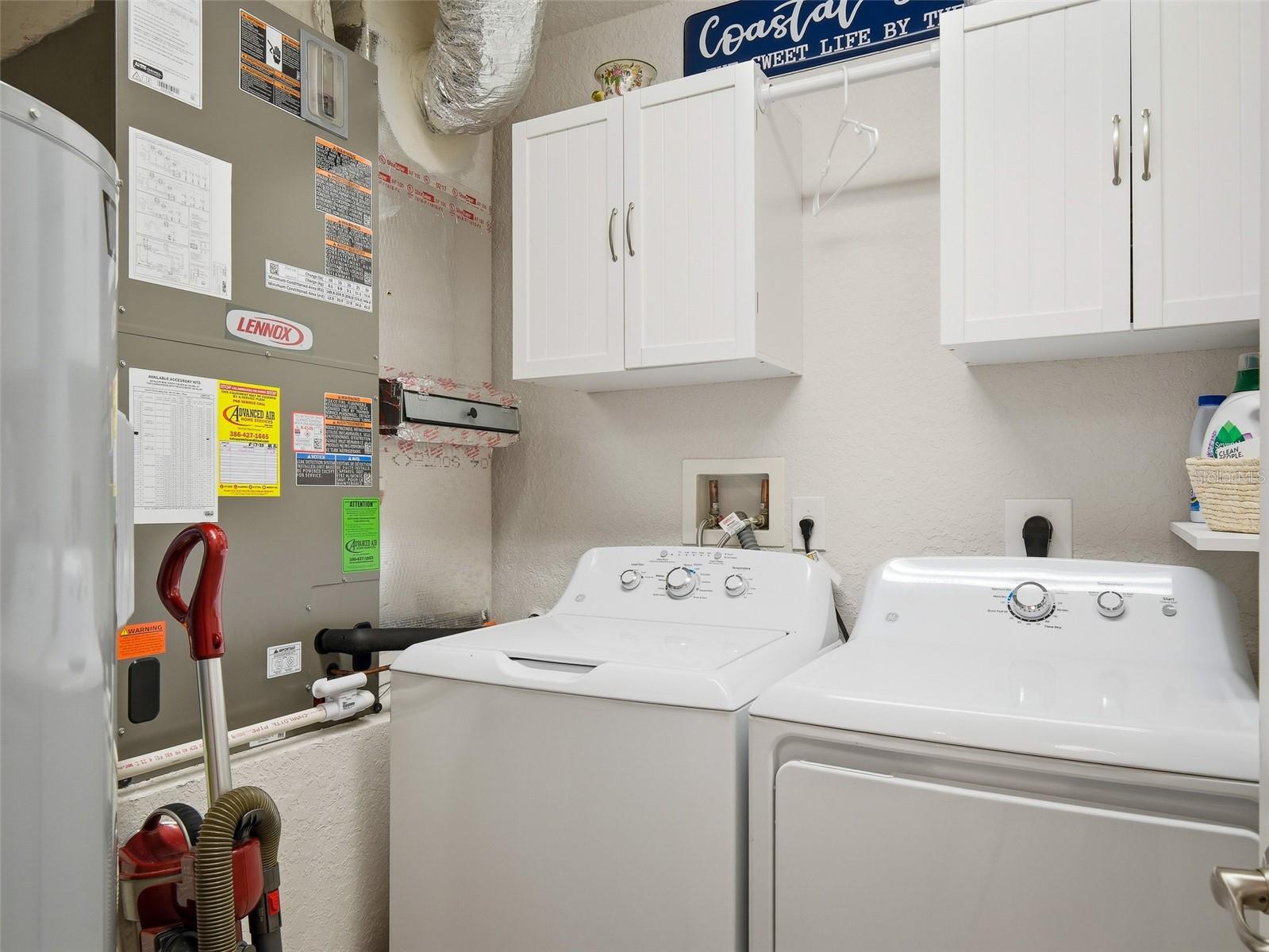 Image 24 of 72 For 4 Riverwalk Drive 402