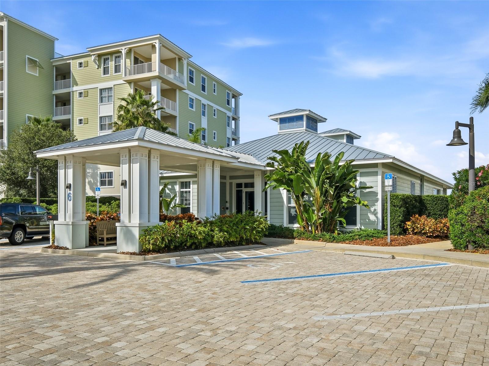 Image 38 of 72 For 4 Riverwalk Drive 402