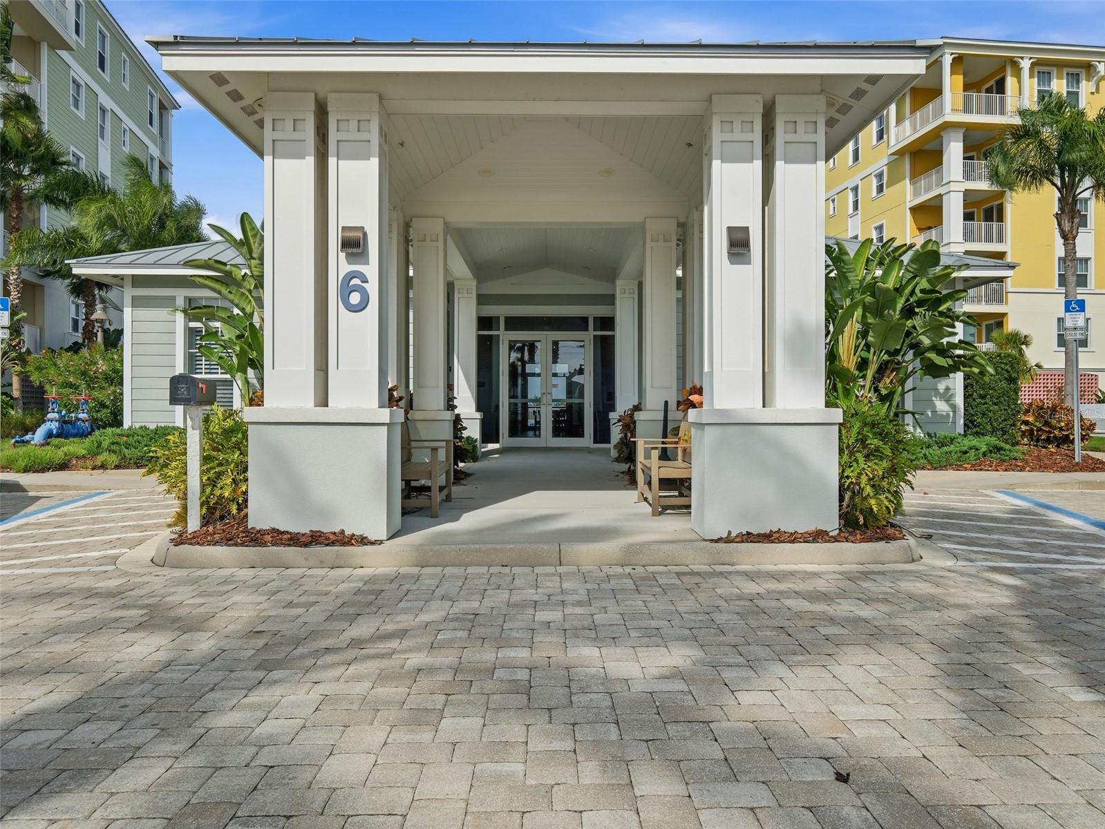 Image 40 of 72 For 4 Riverwalk Drive 402