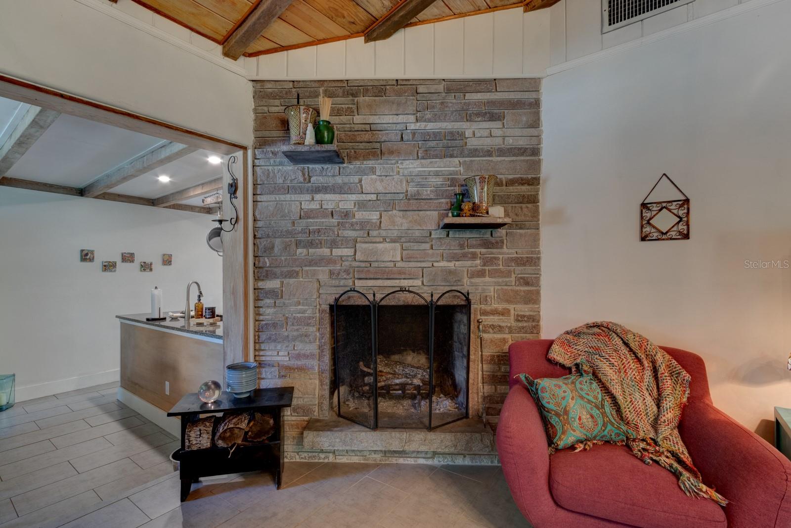 Image 11 of 47 For 357 Seneca Boulevard