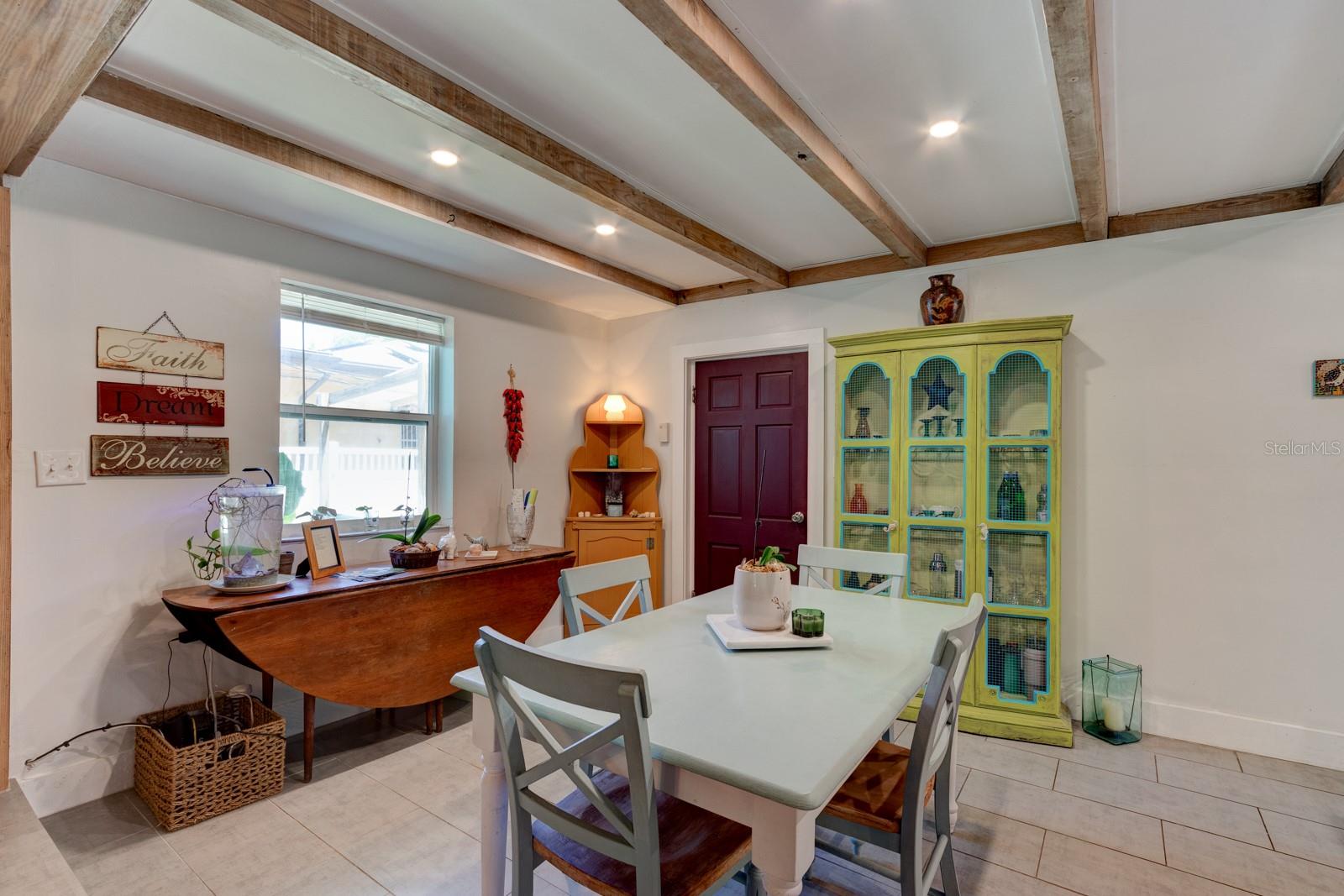 Image 18 of 47 For 357 Seneca Boulevard