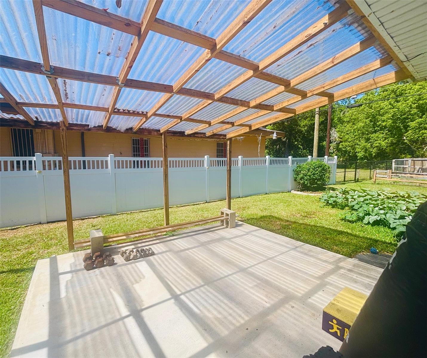 Image 31 of 47 For 357 Seneca Boulevard