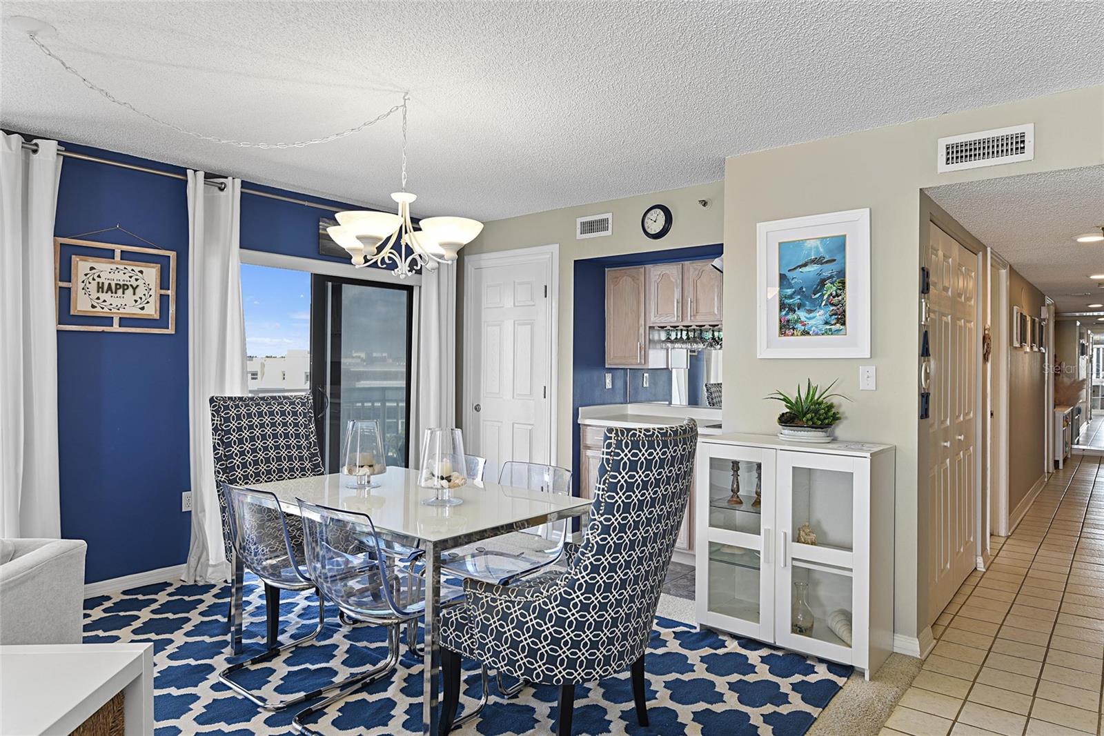 Image 13 of 36 For 5207 Atlantic Avenue 626