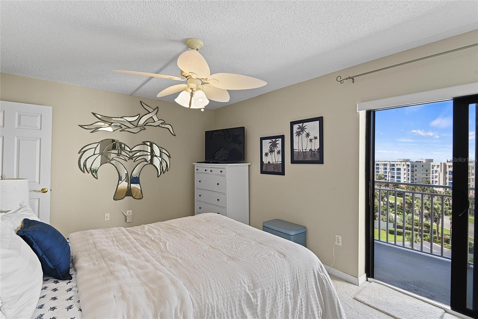 Image 22 of 36 For 5207 Atlantic Avenue 626