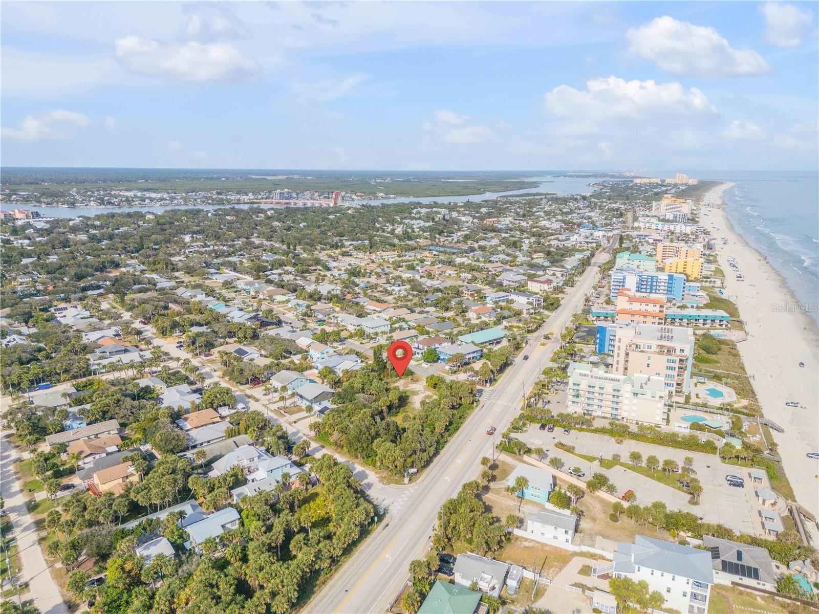 Image 2 of 13 For 833 Maralyn Avenue