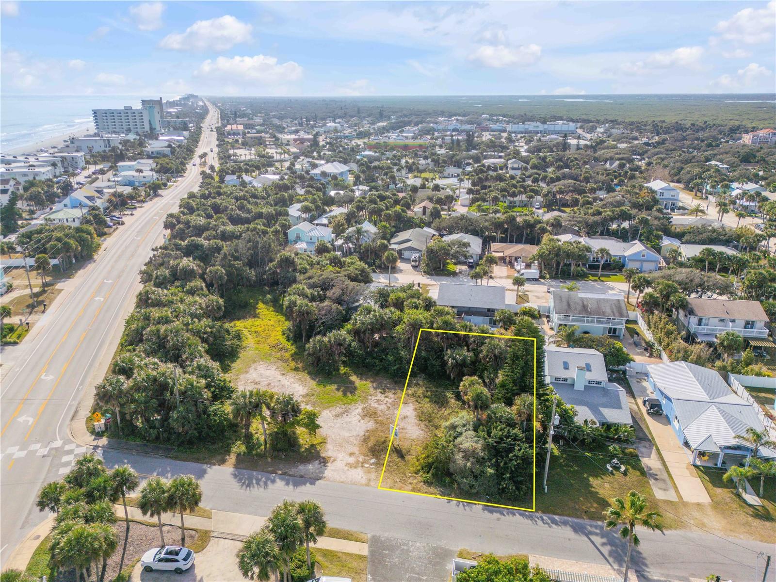 Image 4 of 13 For 833 Maralyn Avenue