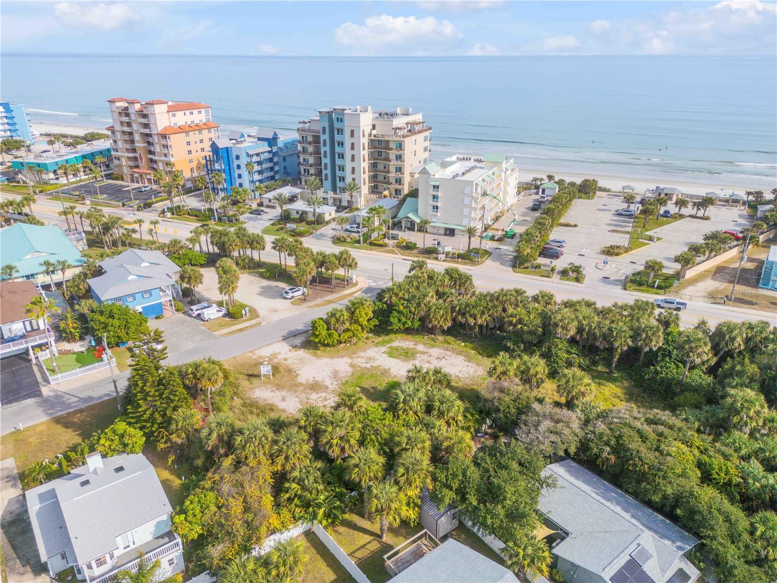 Image 8 of 13 For 833 Maralyn Avenue