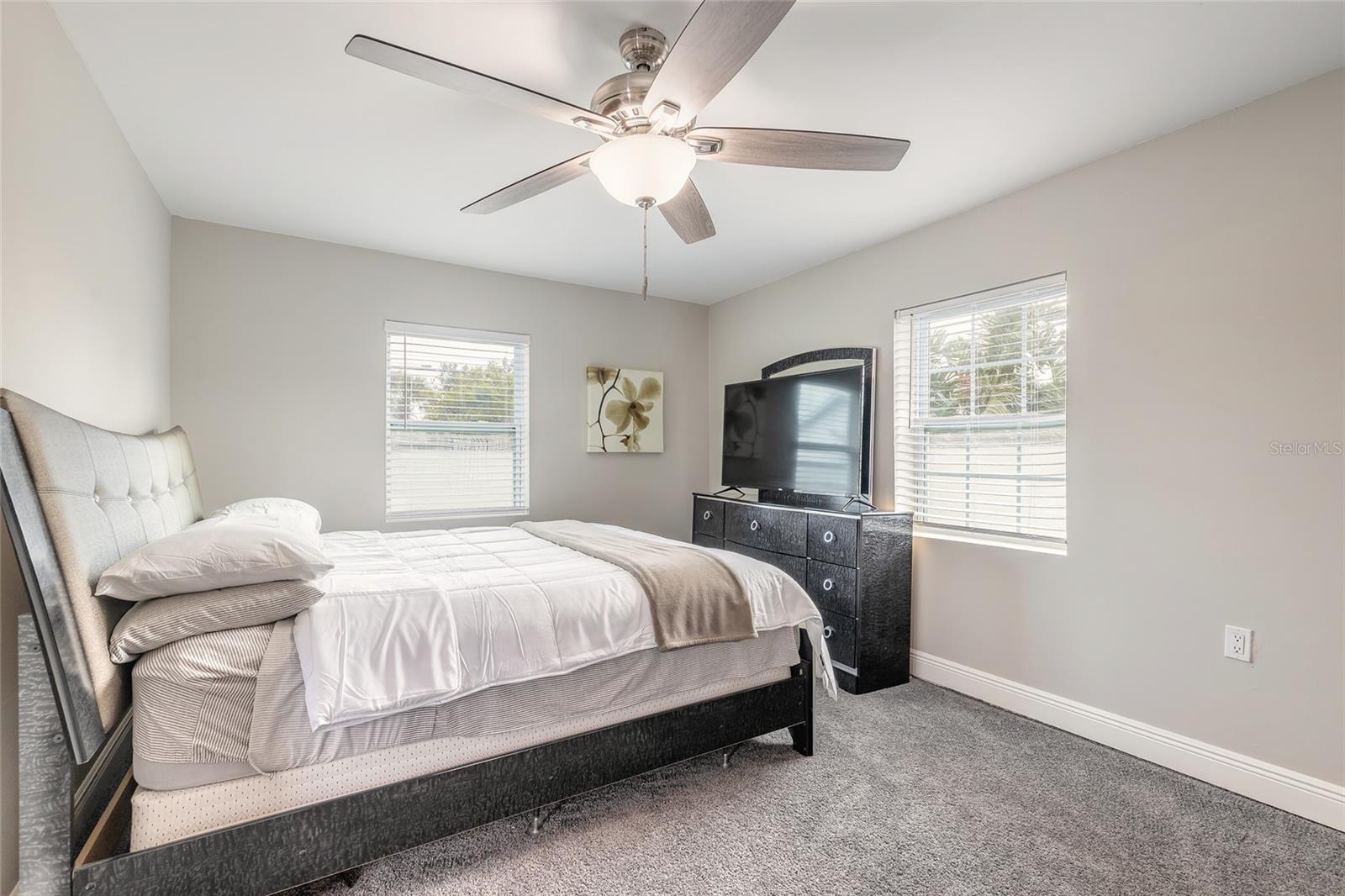 Image 22 of 46 For 2900 Peninsula Drive