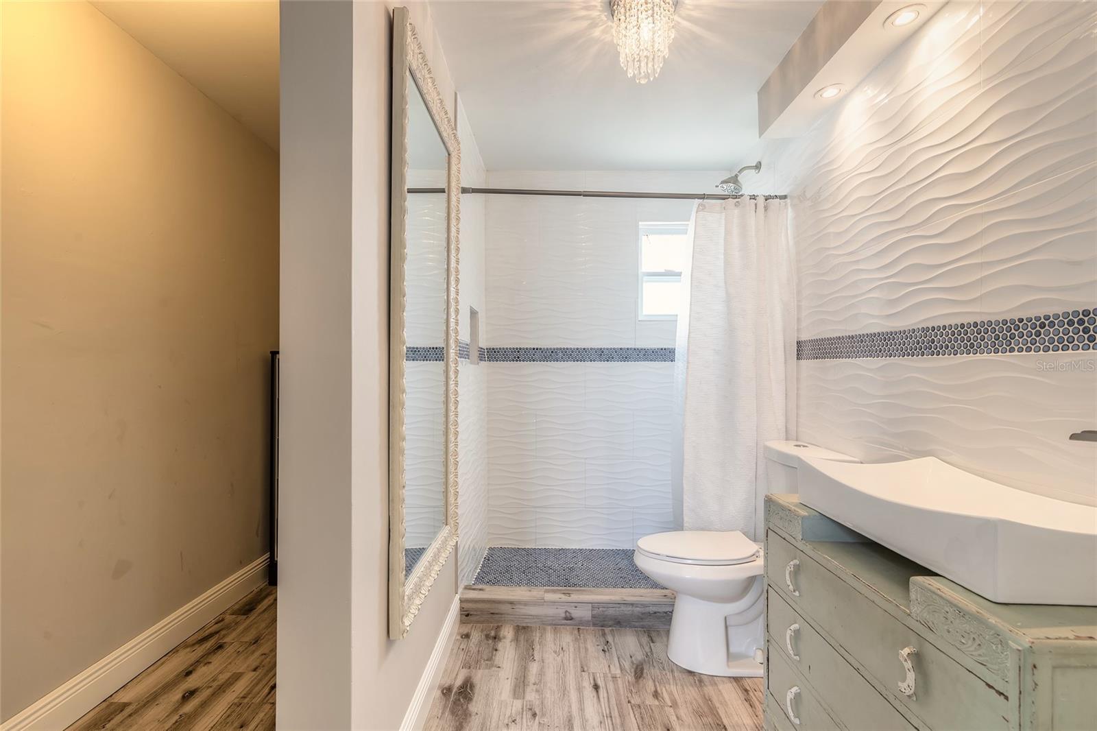 Image 23 of 46 For 2900 Peninsula Drive