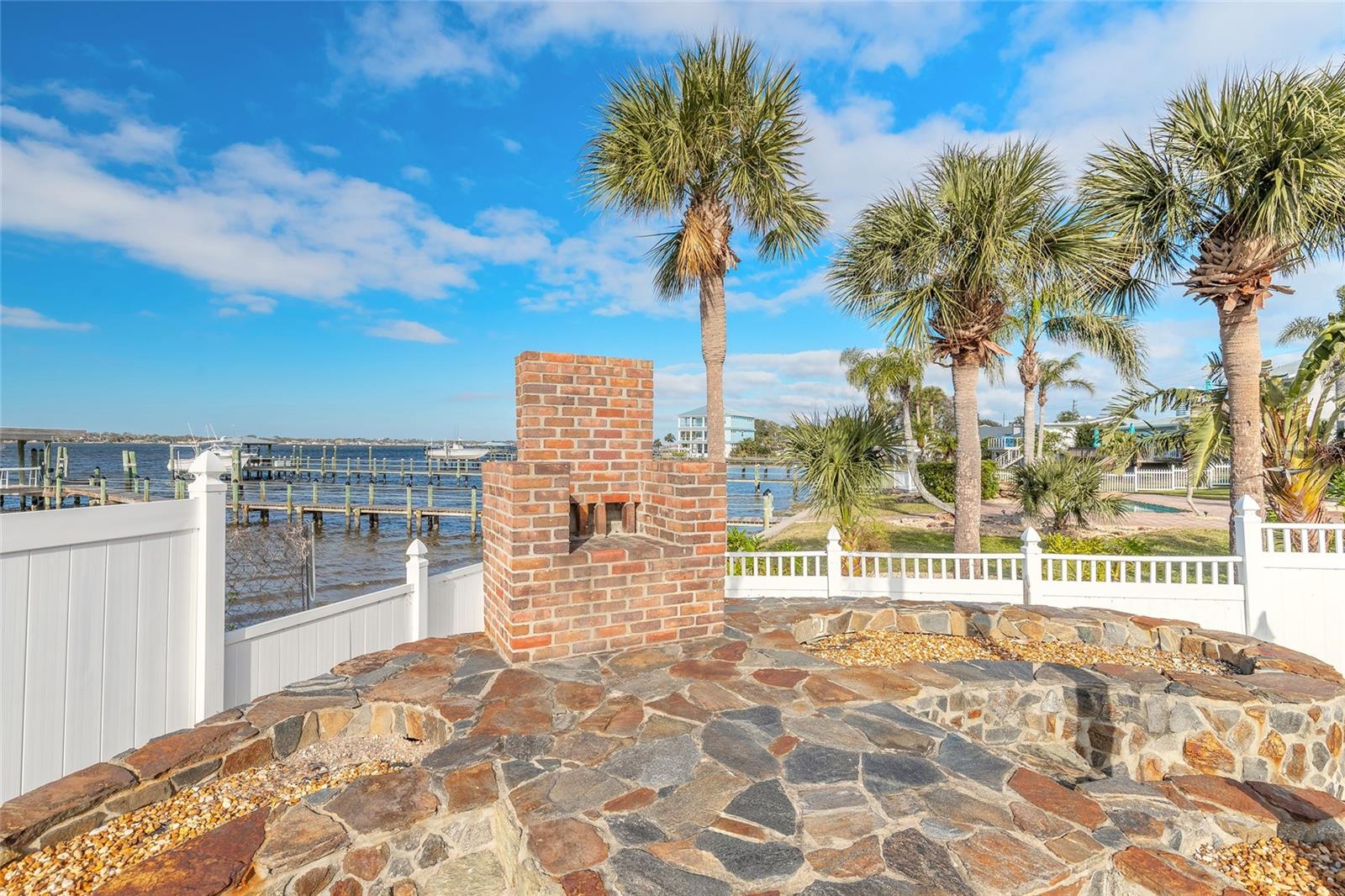 Image 31 of 46 For 2900 Peninsula Drive