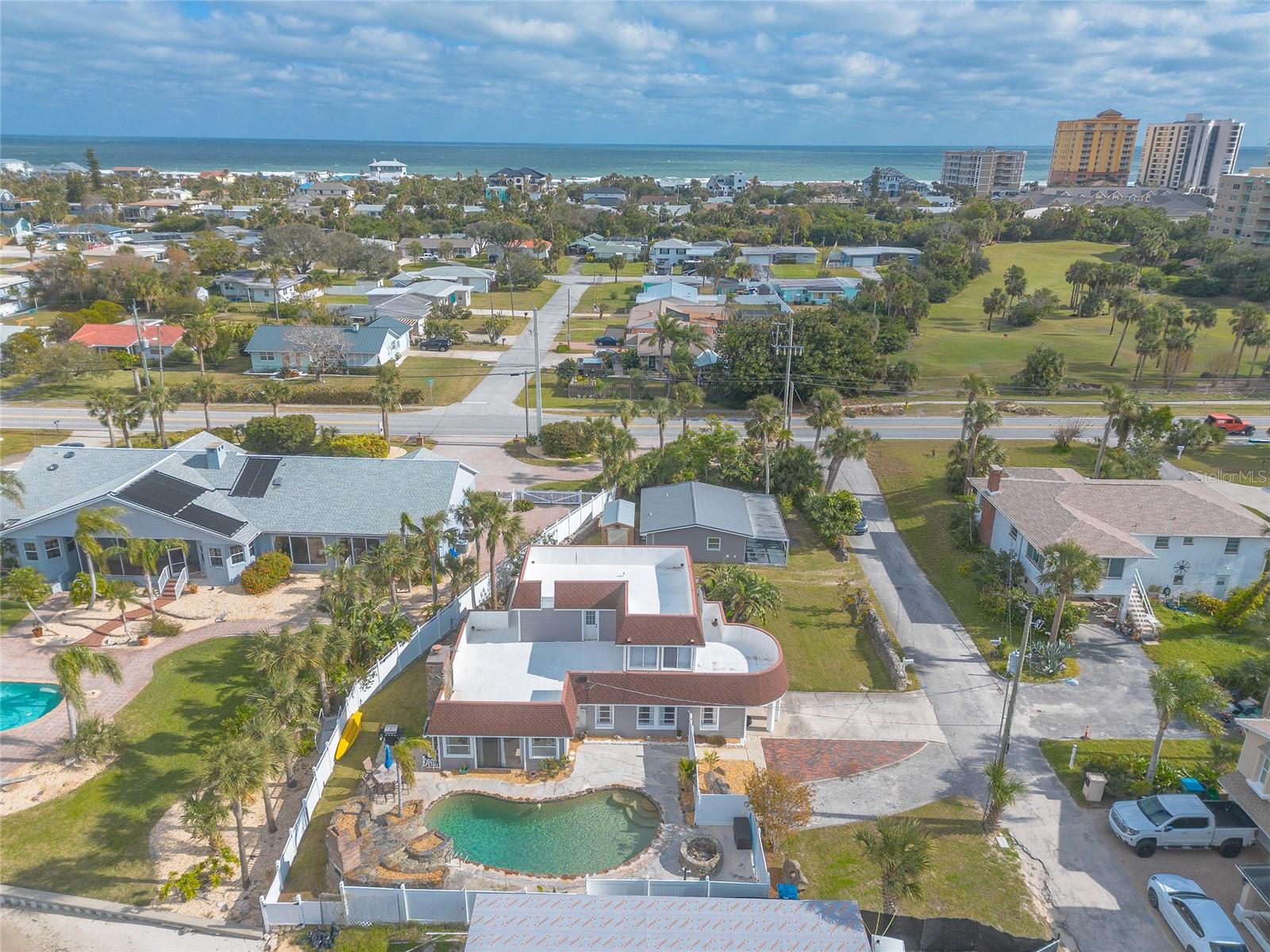 Image 42 of 46 For 2900 Peninsula Drive