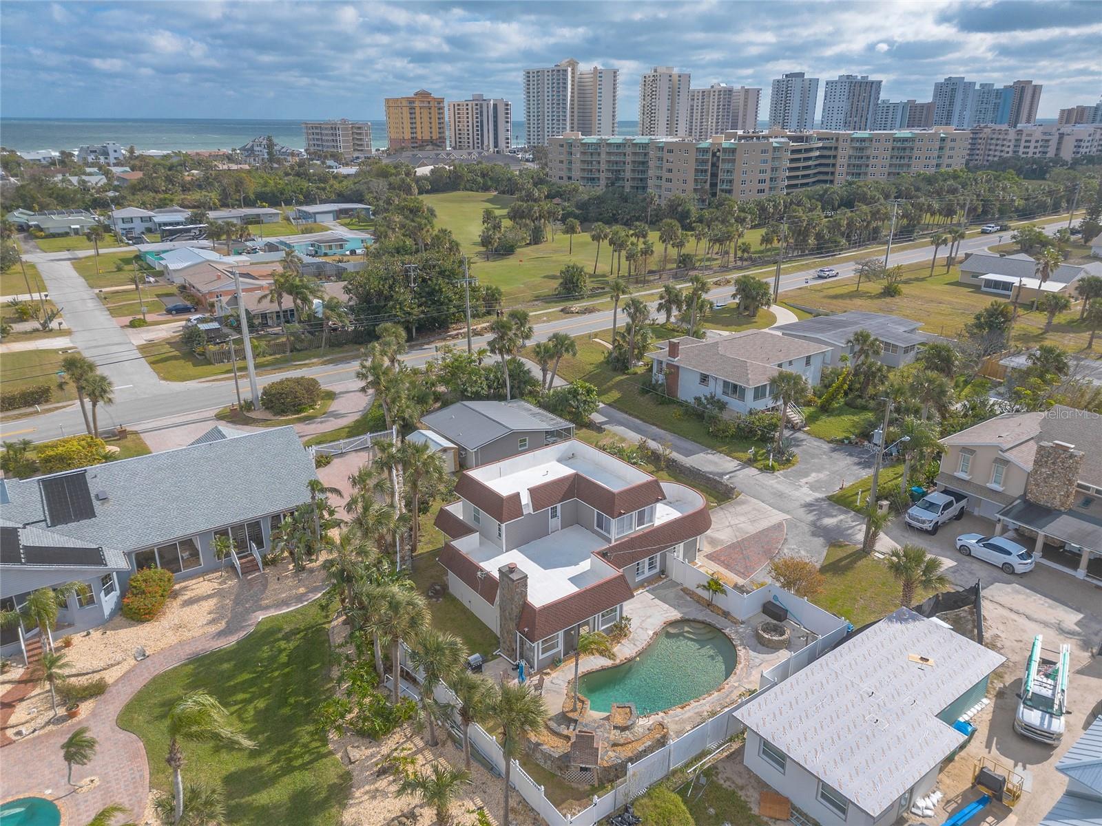 Image 43 of 46 For 2900 Peninsula Drive