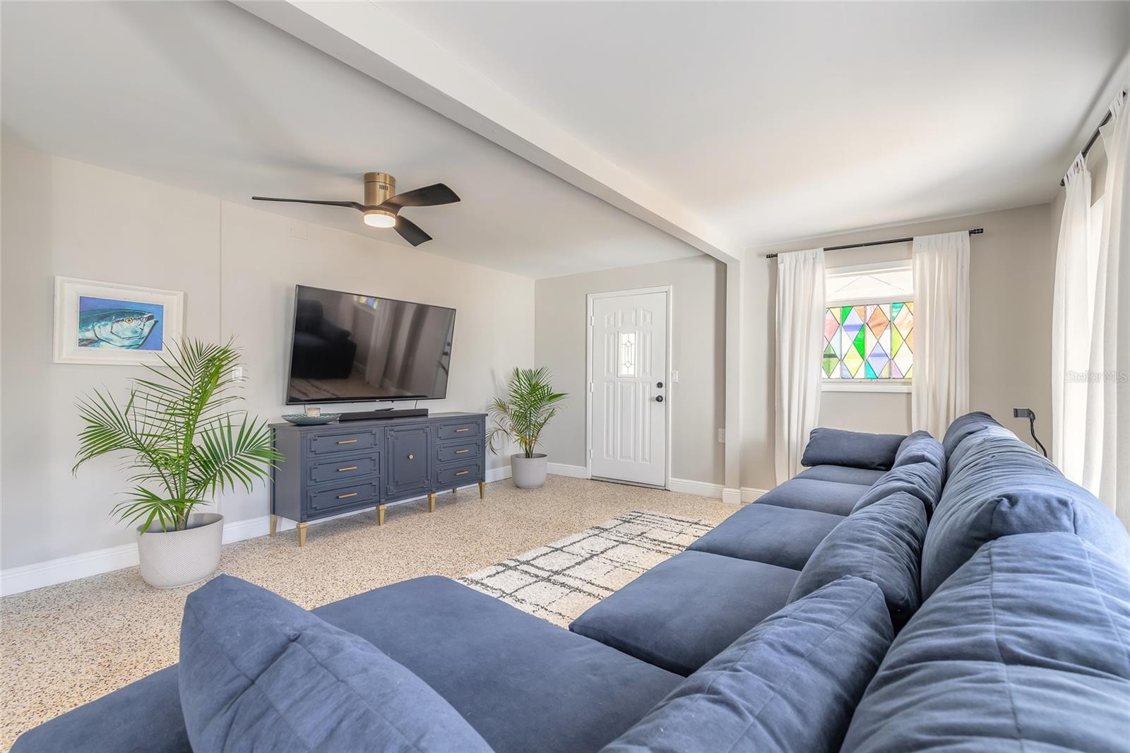 Image 6 of 46 For 2900 Peninsula Drive