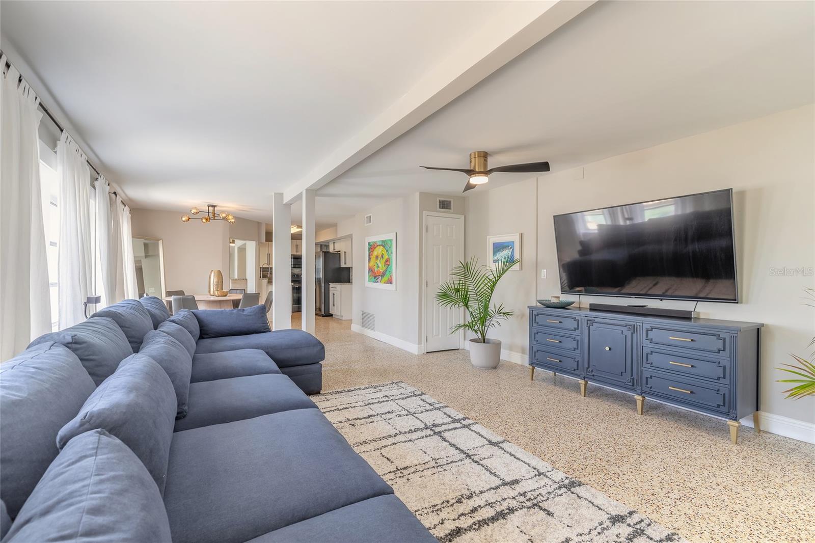 Image 9 of 46 For 2900 Peninsula Drive