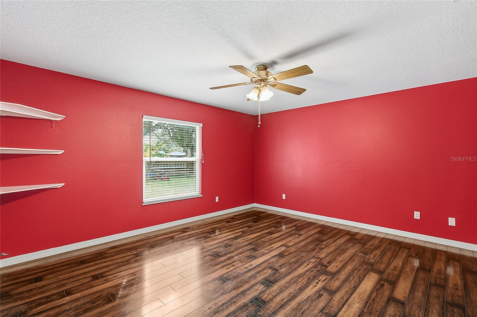 Image 20 of 65 For 716 Francis Avenue