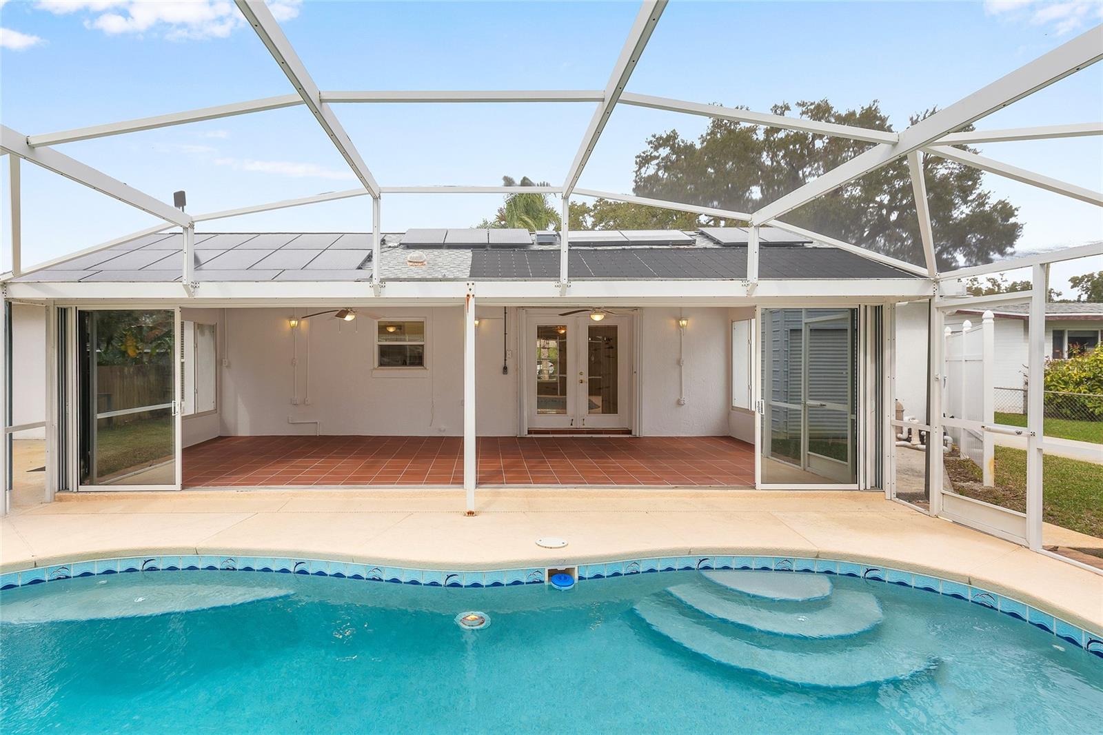 Image 37 of 65 For 716 Francis Avenue