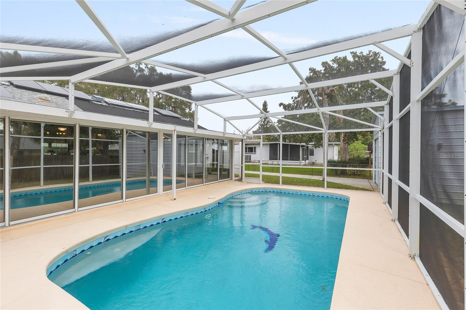 Image 39 of 65 For 716 Francis Avenue