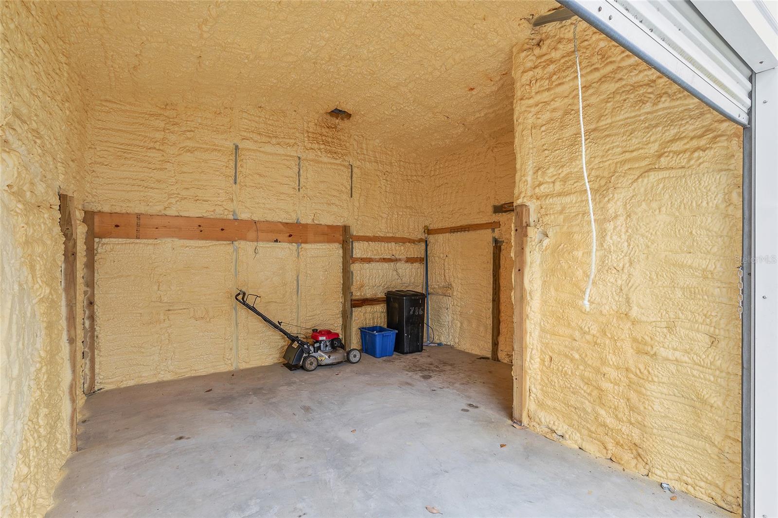 Image 50 of 65 For 716 Francis Avenue