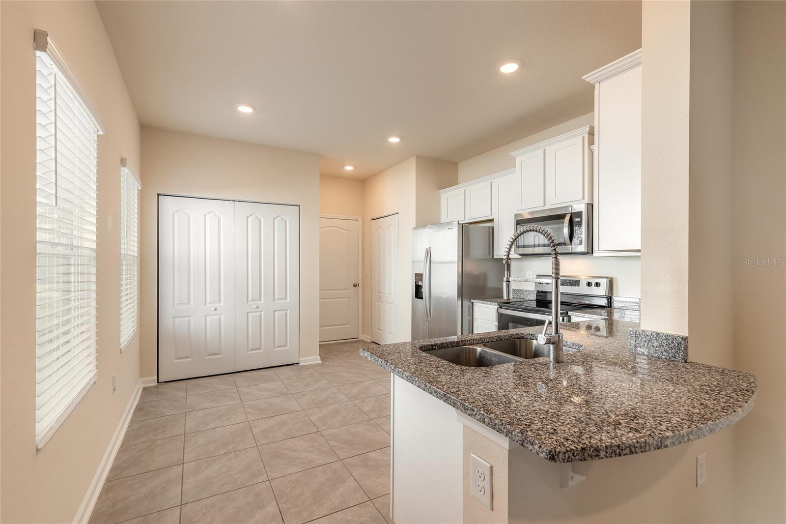 Image 10 of 36 For 50 Summer Daze Drive