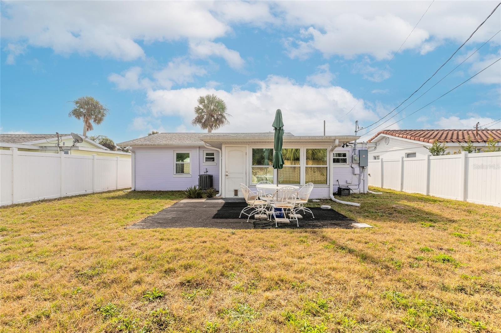 Image 17 of 26 For 34 Margaret Road