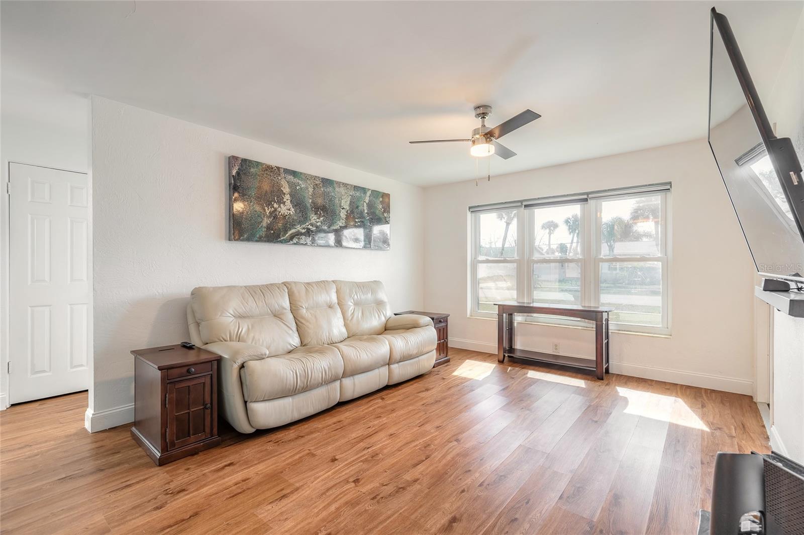 Image 6 of 26 For 34 Margaret Road