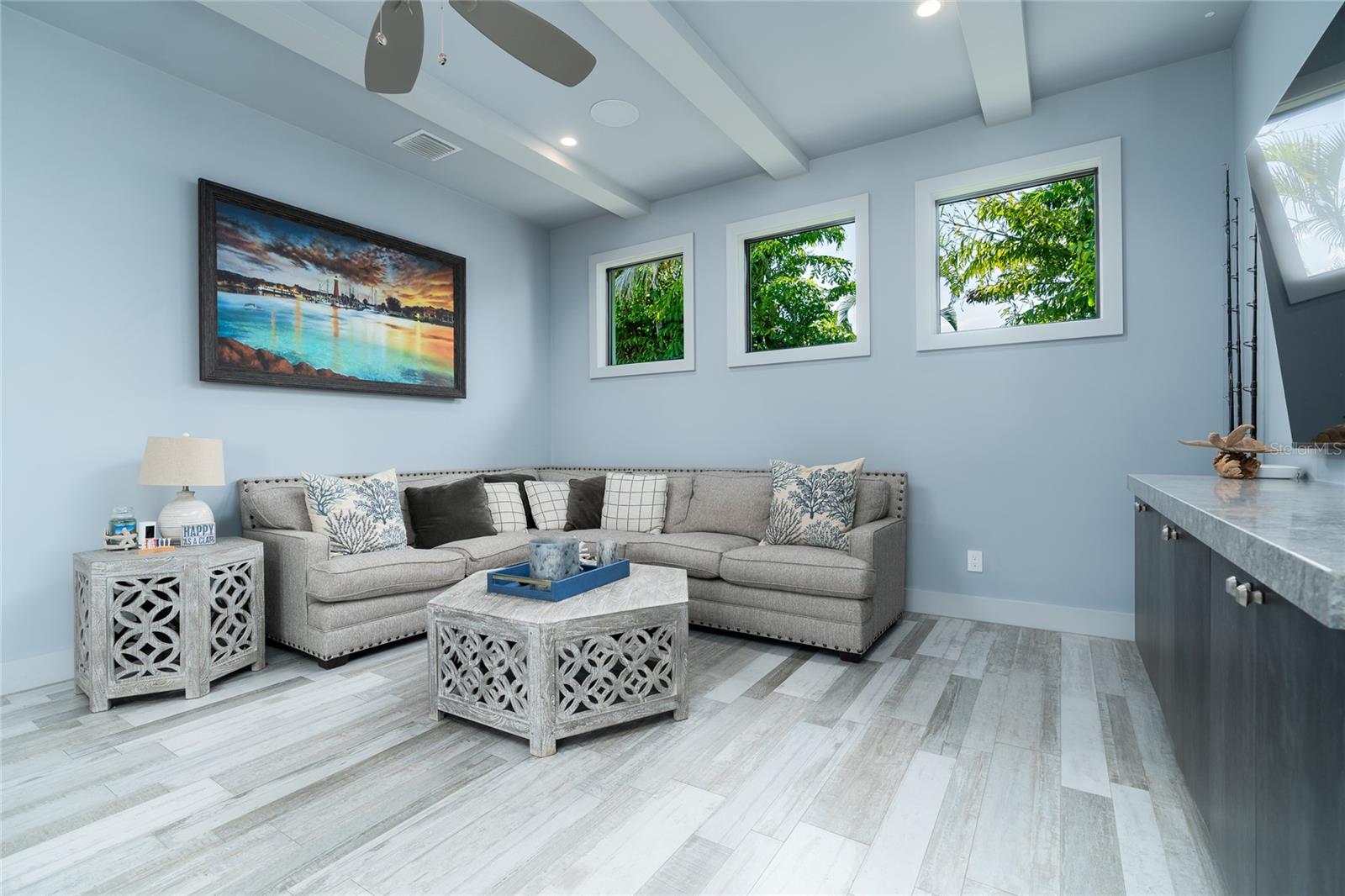 Image 19 of 58 For 113 Via Benevento