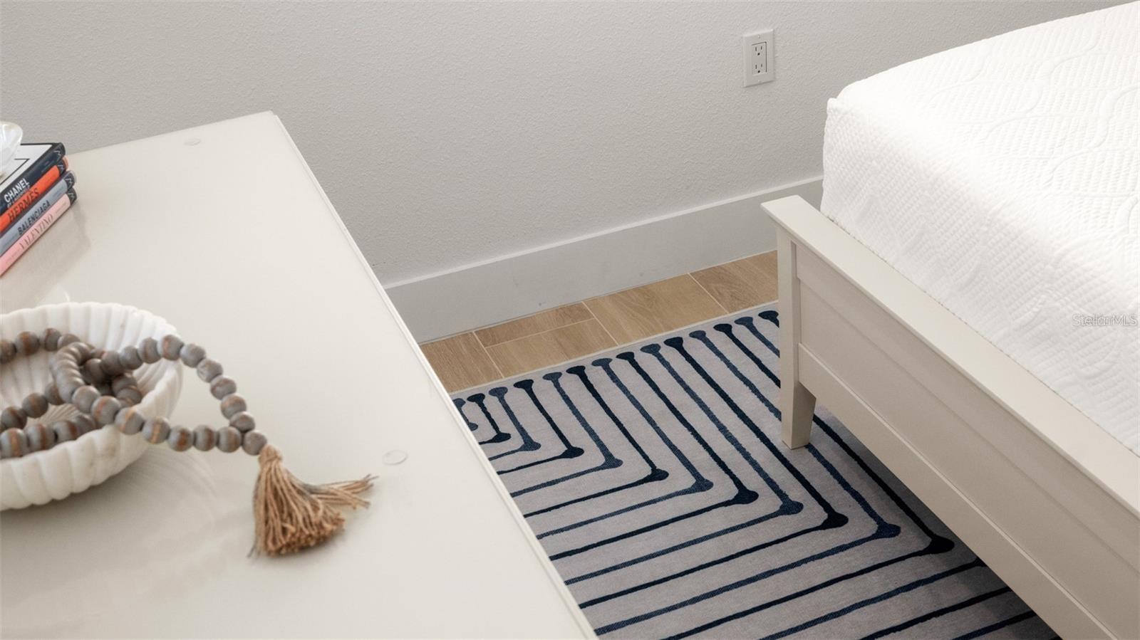 Image 26 of 44 For 4201 Atlantic Avenue 510