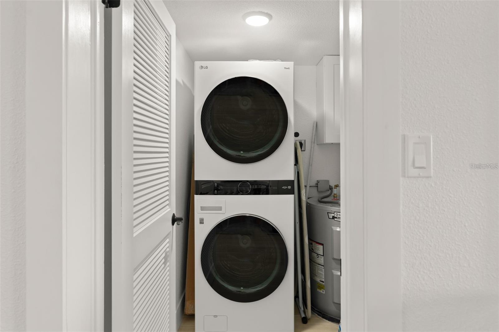 Image 38 of 44 For 4201 Atlantic Avenue 510