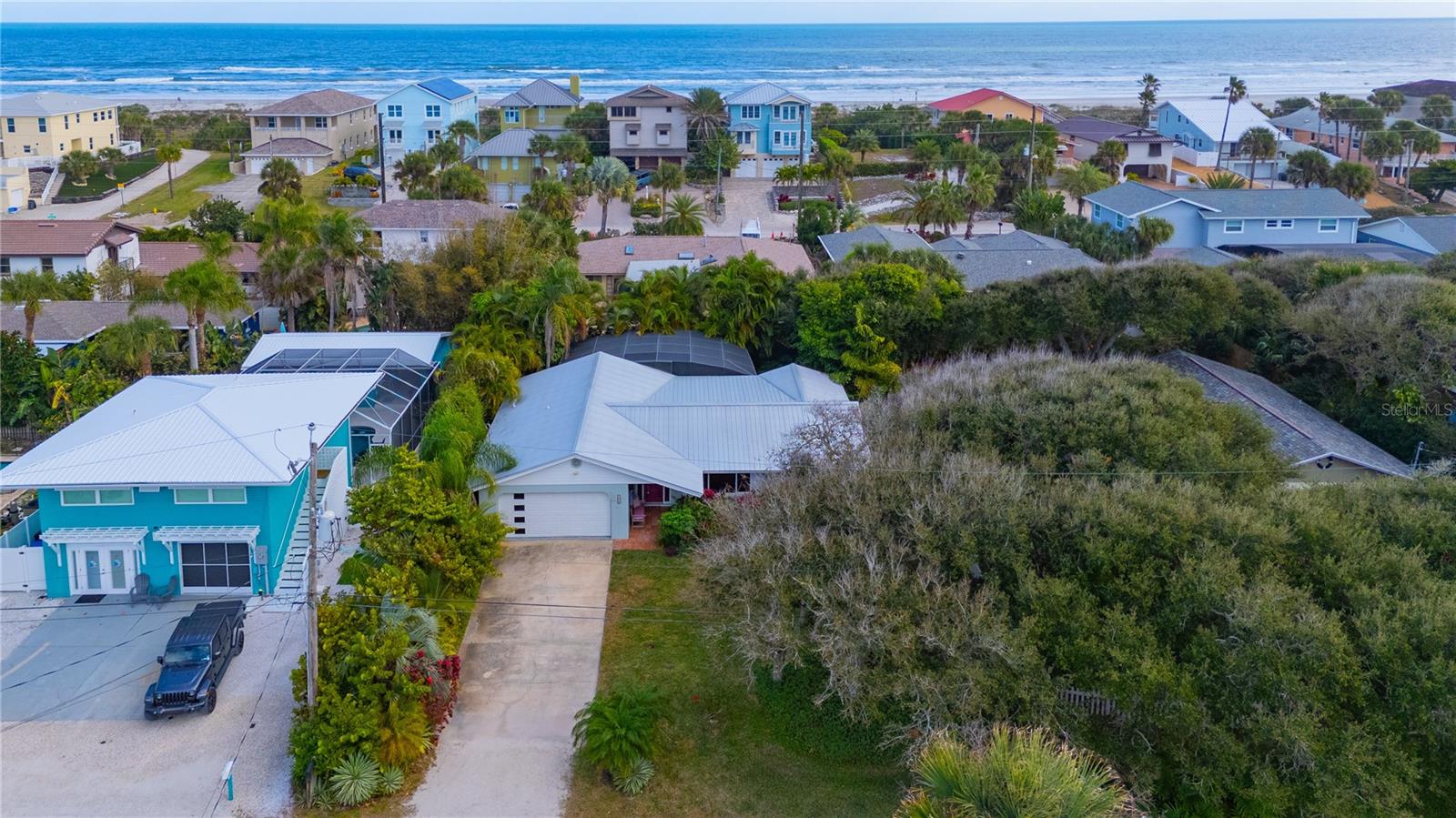 Image 2 of 36 For 1421 Beacon Street