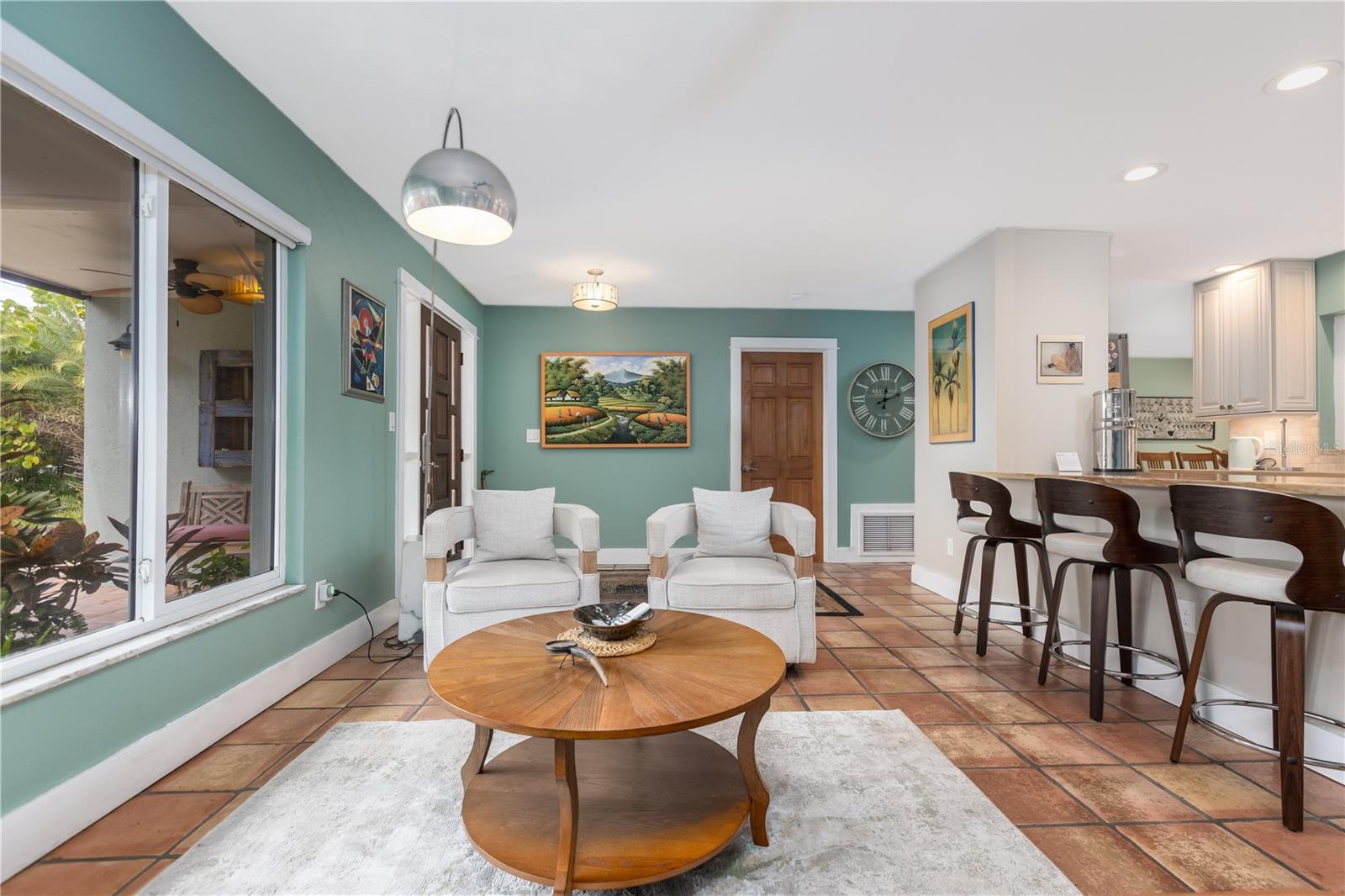 Image 8 of 36 For 1421 Beacon Street