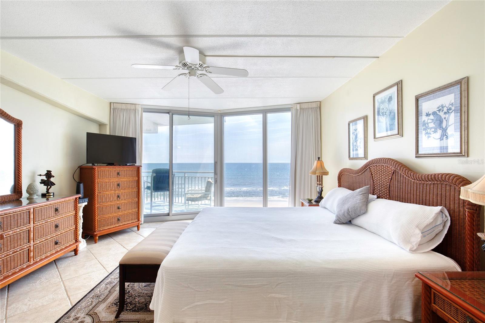 Image 12 of 43 For 3601 Atlantic Avenue 501