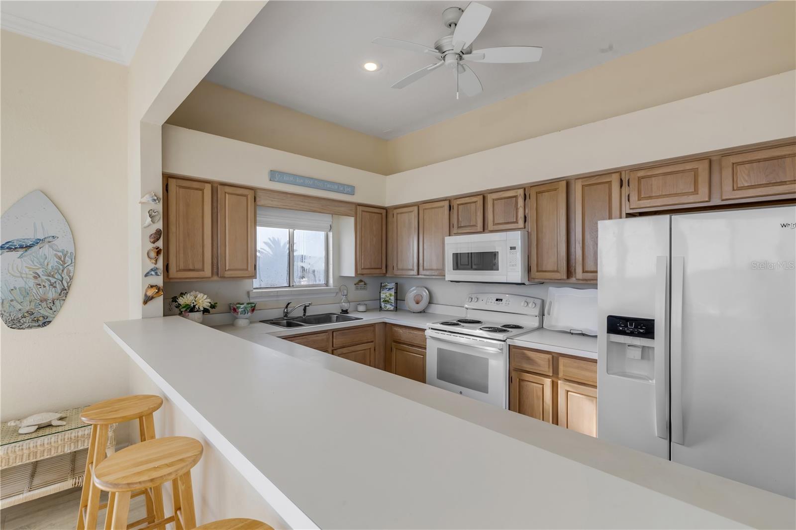 Image 16 of 43 For 6320 Atlantic Avenue