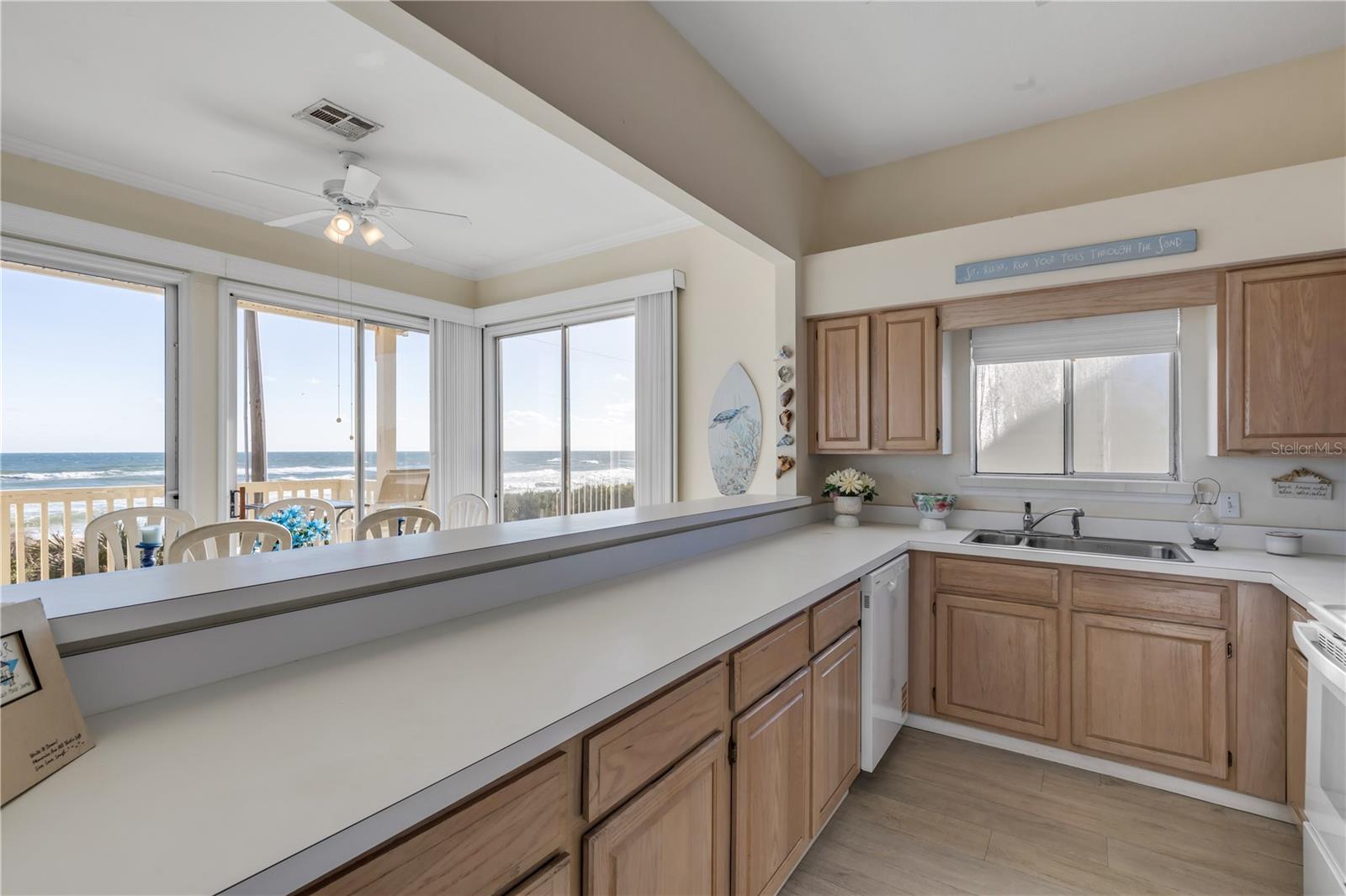 Image 17 of 43 For 6320 Atlantic Avenue