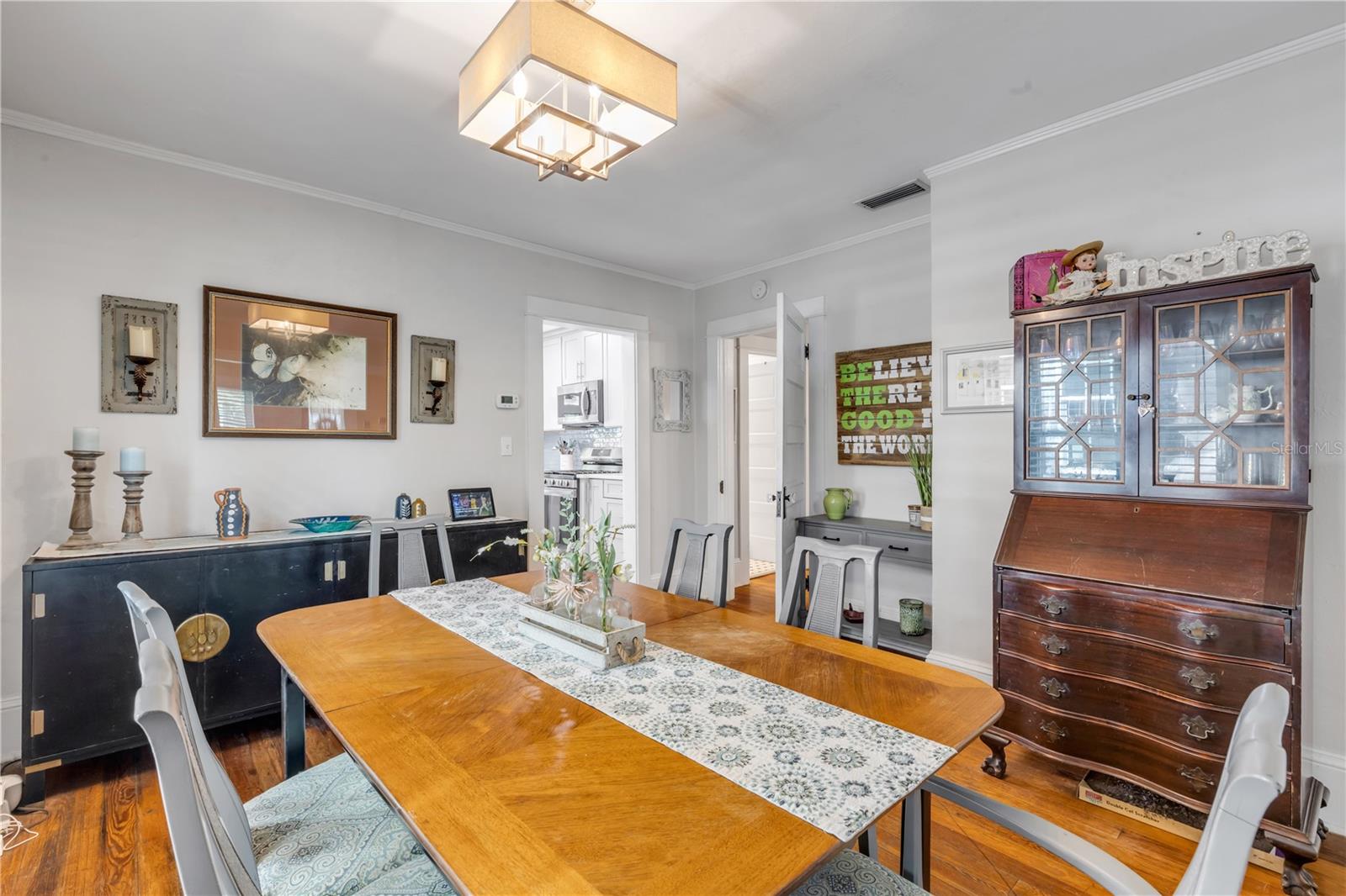 Image 12 of 69 For 405 Magnolia Street