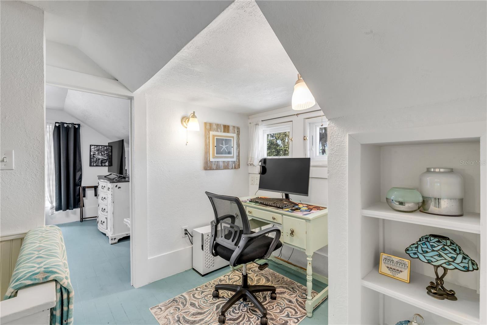 Image 28 of 69 For 405 Magnolia Street