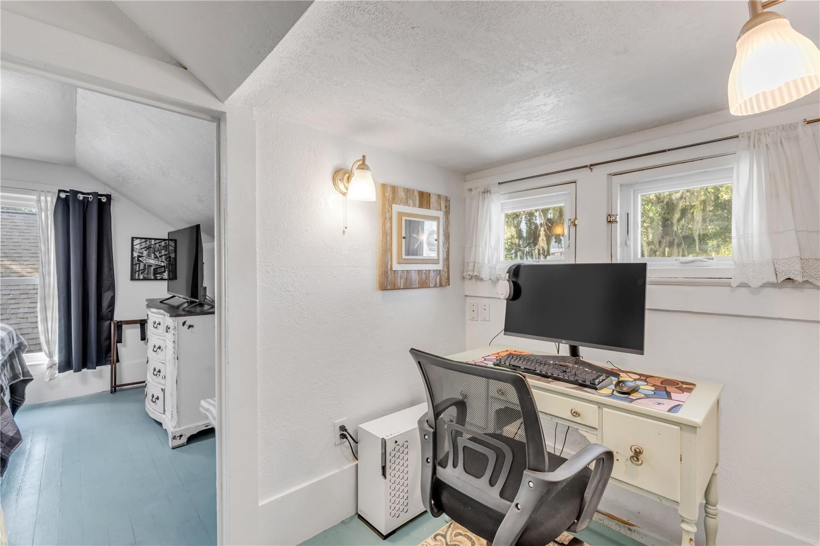 Image 29 of 69 For 405 Magnolia Street